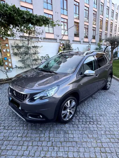 Peugeot 2008 2019 - 13900 EUR, 126000 km - AUTO.MOTO.pt - 126000km - foto 4 de 20