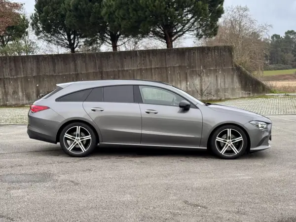 Mercedes-Benz CLA 180 2019 - 26500 EUR, 80000 km - AUTO.MOTO.pt - 80000km - foto 7 de 29