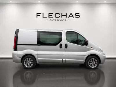 Renault 2007 - 11500 EUR, 310000 km - AUTO.MOTO.pt - 310000km - foto 2 de 8