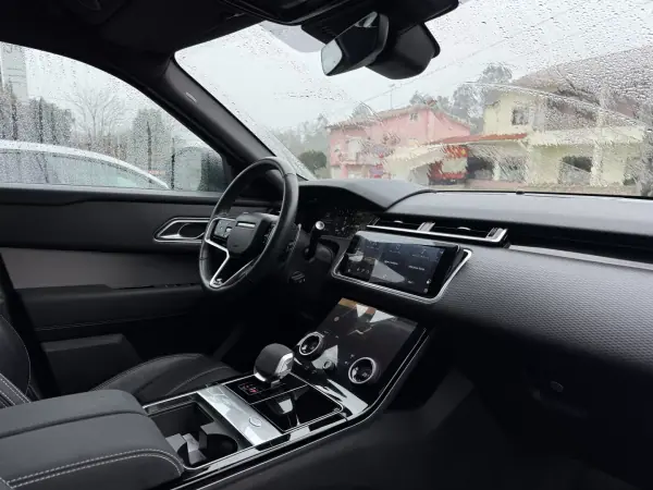 Land Rover Range Rover Velar 2023 - 59990 EUR, 59580 km - AUTO.MOTO.pt - 59580km - foto 8 de 20