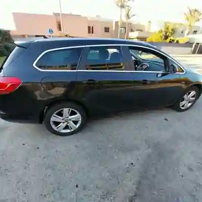 Opel Astra Sports Tourer 2015