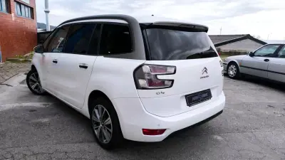 Citroën C4 Grand Picasso 2015 — foto 2 de 19