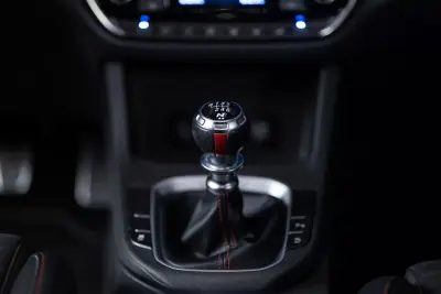 Hyundai i30 Fastback N 2021 - 32000 EUR, 85000 km - AUTO.MOTO.pt - 85000km - foto 17 de 25