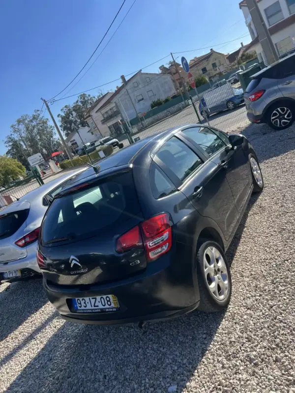 Citroën C3 2010 - 5899 EUR, 158000 km - AUTO.MOTO.pt - 158000km - foto 3 de 4