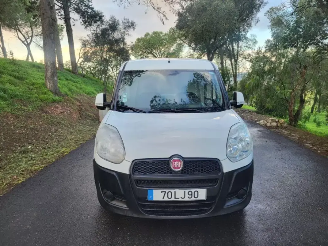 Fiat 2011 - 7250 EUR, 489563 km - AUTO.MOTO.pt - 489563km - foto 2 de 20