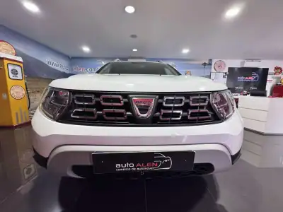 Dacia Duster 2019 - 14500 EUR, 114000 km - AUTO.MOTO.pt - 114000km - foto 4 de 17