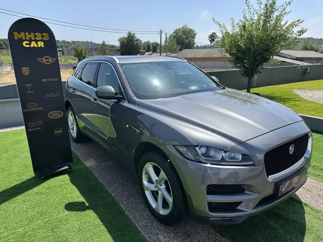 Jaguar F-Pace 2018 - 22500 EUR, 146000 km - 146000km - foto 4 de 69