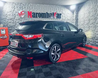 Renault Mégane Sport Tourer 2018 - 15990 EUR, 148529 km - 148529km - foto 4 de 36