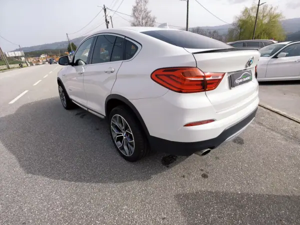 BMW X4 2014 - 23500 EUR, 223000 km - AUTO.MOTO.pt - 223000km - foto 22 de 42