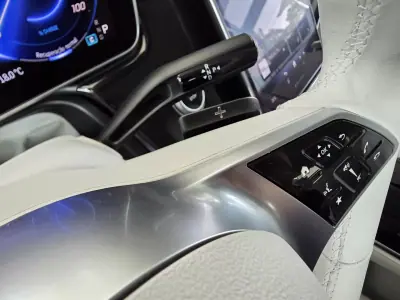 Mercedes-Benz EQE 2025 - 58990 EUR, 8906 km - AUTO.MOTO.pt - 8906km - foto 19 de 46