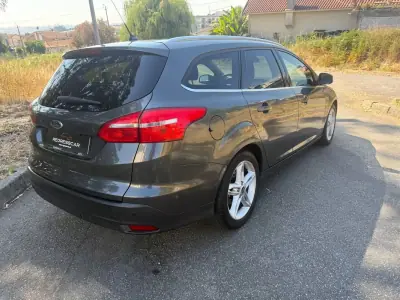Ford Focus SW 2017 - 9900 EUR, 155000 km - AUTO.MOTO.pt - 155000km - foto 20 de 26