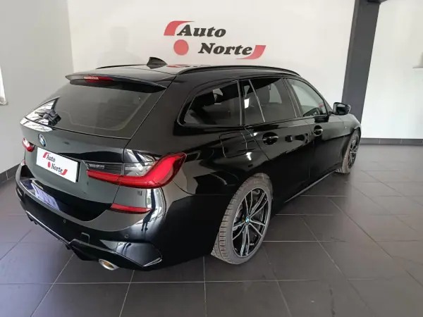 BMW 320 2019 - 28900 EUR, 140000 km - AUTO.MOTO.pt - 140000km - foto 6 de 35