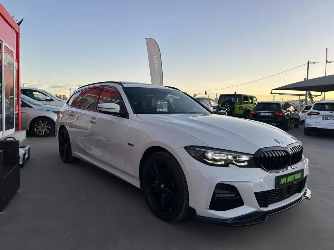 BMW 320 2021 - 30990 EUR, 136000 km - AUTO.MOTO.pt - 136000km - foto 6 de 18