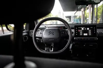 Citroën C4 Cactus 2016 - 10550 EUR, 98640 km - AUTO.MOTO.pt - 98640km - foto 32 de 42