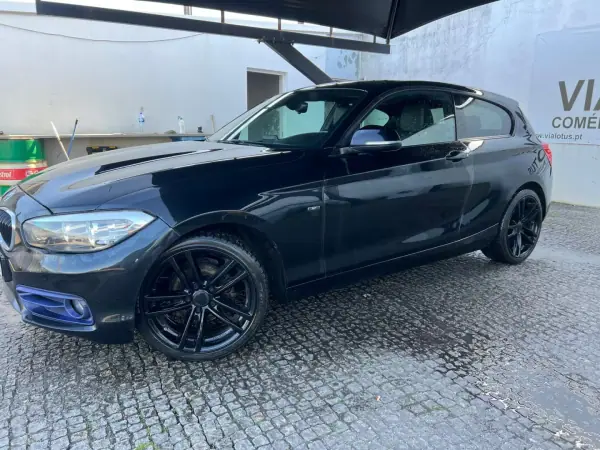 BMW 116 2015 - 11500 EUR, 237150 km - AUTO.MOTO.pt - 237150km - foto 8 de 13
