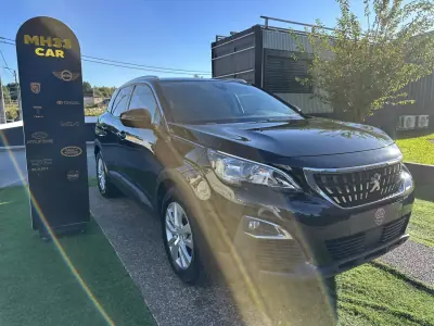 Peugeot 3008 2019 - 14900 EUR, 190000 km - 190000km - foto 1 de 64