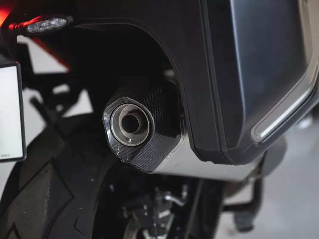 KTM 1190 RC8 R Race Spec 2024 - 20990 EUR, 2705 km - AUTO.MOTO.pt - 2705km - foto 7 de 14