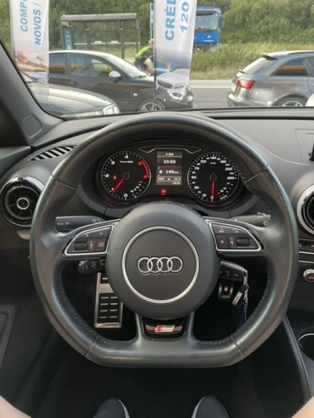 Audi A3 Cabrio 2015 - 25500 EUR, 115000 km - AUTO.MOTO.pt - 115000km - foto 18 de 33