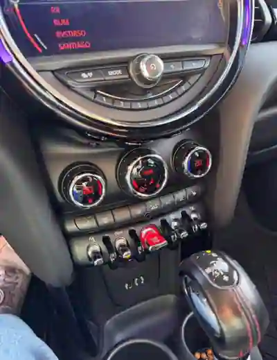 MINI Cooper 2013 — foto 6 de 10