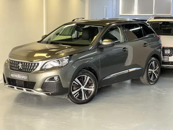 Peugeot 3008 2019 - 12990 EUR, 115000 km - AUTO.MOTO.pt - 115000km - foto 13 de 43