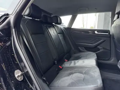 Volkswagen Arteon 2023 - 31990 EUR, 45800 km - AUTO.MOTO.pt - 45800km - foto 34 de 36