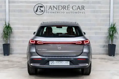 Mercedes-Benz EQA 2023 - 32950 EUR, 41153 km - AUTO.MOTO.pt - 41153km - foto 8 de 52