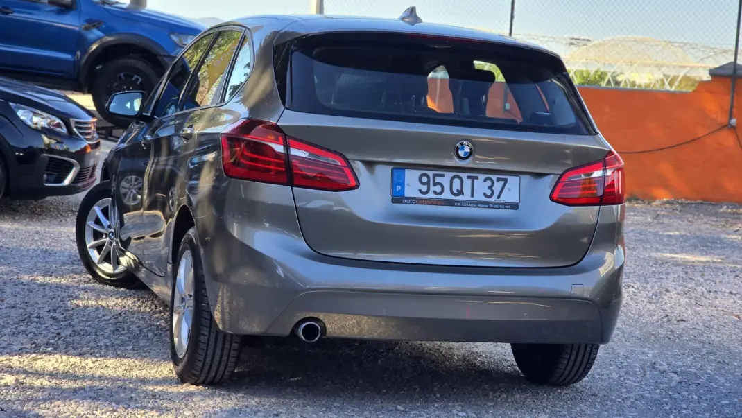 BMW 216 Active Tourer 2016 - 12950 EUR, 81000 km - 81000km - foto 7 de 22