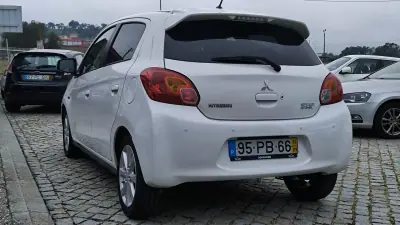 Mitsubishi Space Star 2014 - 7750 EUR, 125476 km - AUTO.MOTO.pt - 125476km - foto 5 de 7