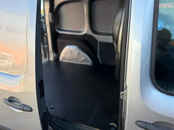 Mercedes-Benz Citan 109 cdi longa c/iva 2019 - 11900 EUR, 153847 km - AUTO.MOTO.pt - 153847km - foto 12 de 13