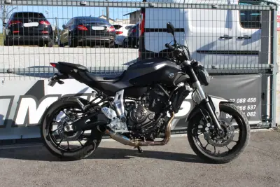 Yamaha MT 07 2015 - 5900 EUR, 22000 km - AUTO.MOTO.pt - 22000km - foto 3 de 24