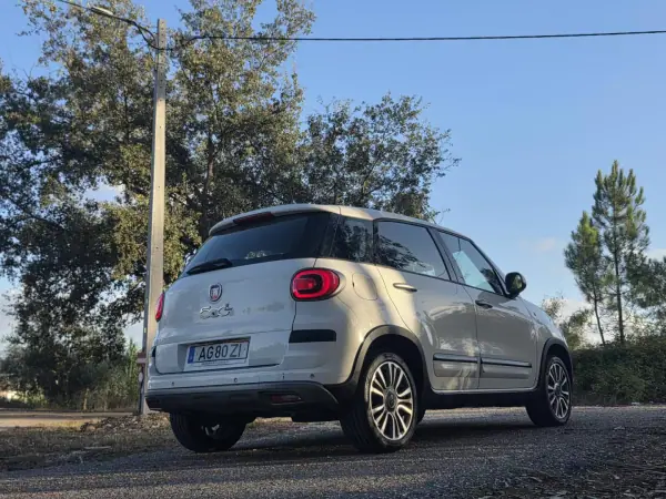 Fiat 500L 2021 - 13750 EUR, 152000 km - 152000km - foto 75 de 80