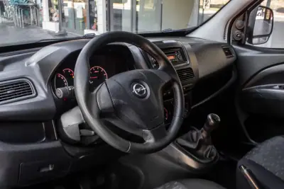 Opel COMBO 2012 - 6800 EUR, 158642 km - 158642km - foto 20 de 23