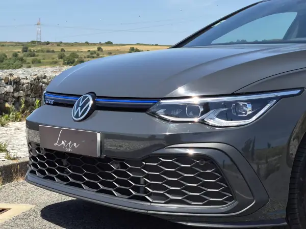 Volkswagen Golf 2020 - 23890 EUR, 47169 km - AUTO.MOTO.pt - 47169km - foto 31 de 36