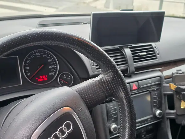 Audi A4 Avant 2002 — foto 2 de 4