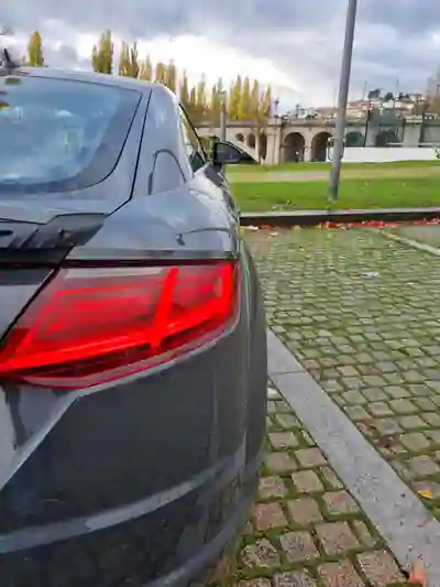 Audi TT Coupé 2015 - 22900 EUR, 210000 km - AUTO.MOTO.pt - 210000km - foto 3 de 15