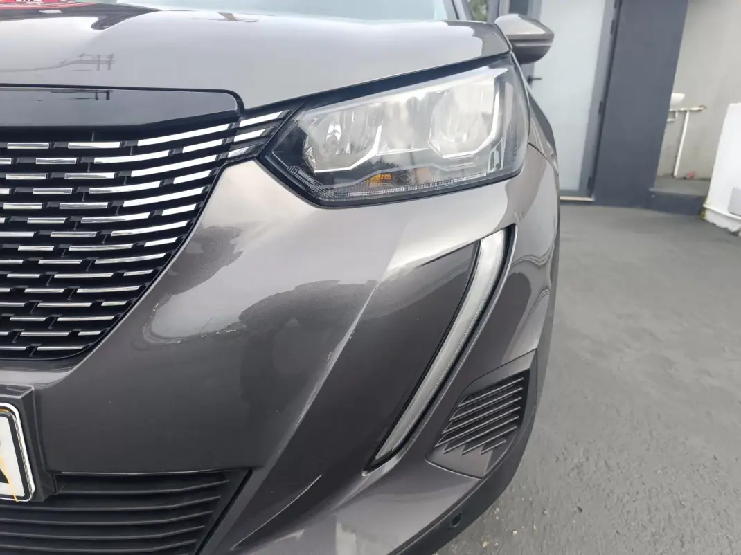 Peugeot 2008 2020 - 15900 EUR, 124990 km - AUTO.MOTO.pt - 124990km - foto 7 de 37