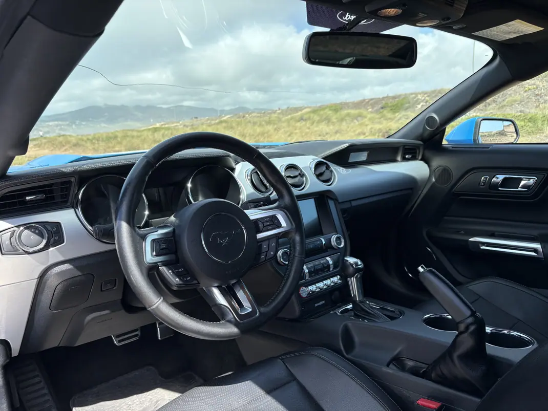 Ford Mustang 2017 - 32900 EUR, 97000 km - 97000km - foto 8 de 12