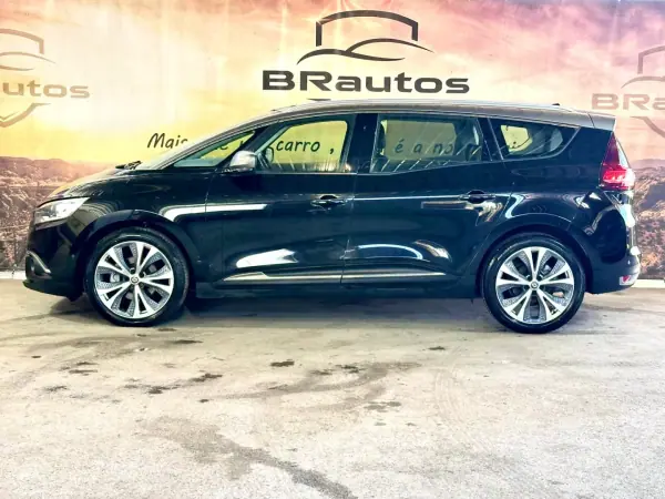 Renault Grand Scénic 2018 - 16900 EUR, 183558 km - AUTO.MOTO.pt - 183558km - foto 4 de 33