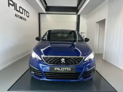 Peugeot 308 2024 - 14990 EUR, 91000 km - AUTO.MOTO.pt - 91000km - foto 2 de 25