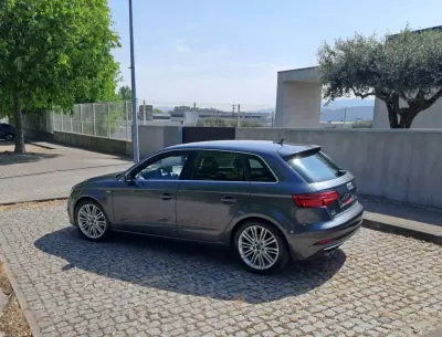 Audi A3 Sportback 2016 - 17990 EUR, 169000 km - AUTO.MOTO.pt - 169000km - foto 4 de 16