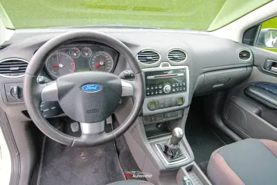 Ford Focus 1.8 TDCI 2006 - 3700 EUR, 330000 km - 330000km - foto 7 de 17