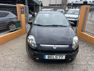 Fiat Punto Evo 2011 - 3900 EUR, 218885 km - 218885km - foto 3 de 7