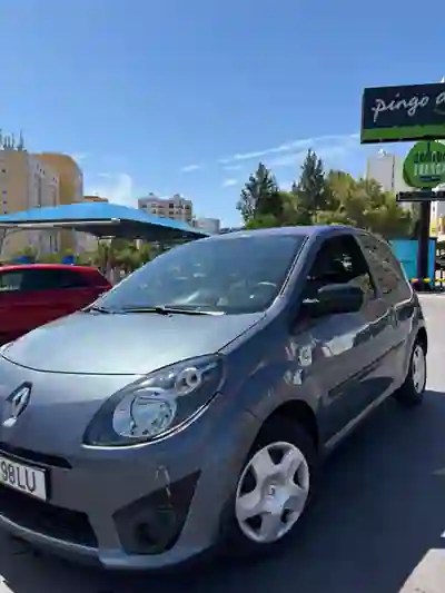 Renault Twingo 2011 — foto 2 de 9