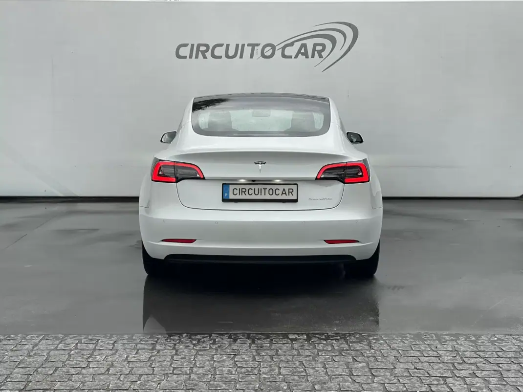 Tesla Model 3 2020 - 25995 EUR, 80043 km - AUTO.MOTO.pt - 80043km - foto 10 de 43