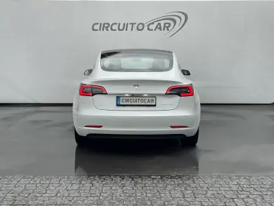 Tesla Model 3 2020 - 25995 EUR, 80043 km - AUTO.MOTO.pt - 80043km - foto 10 de 43