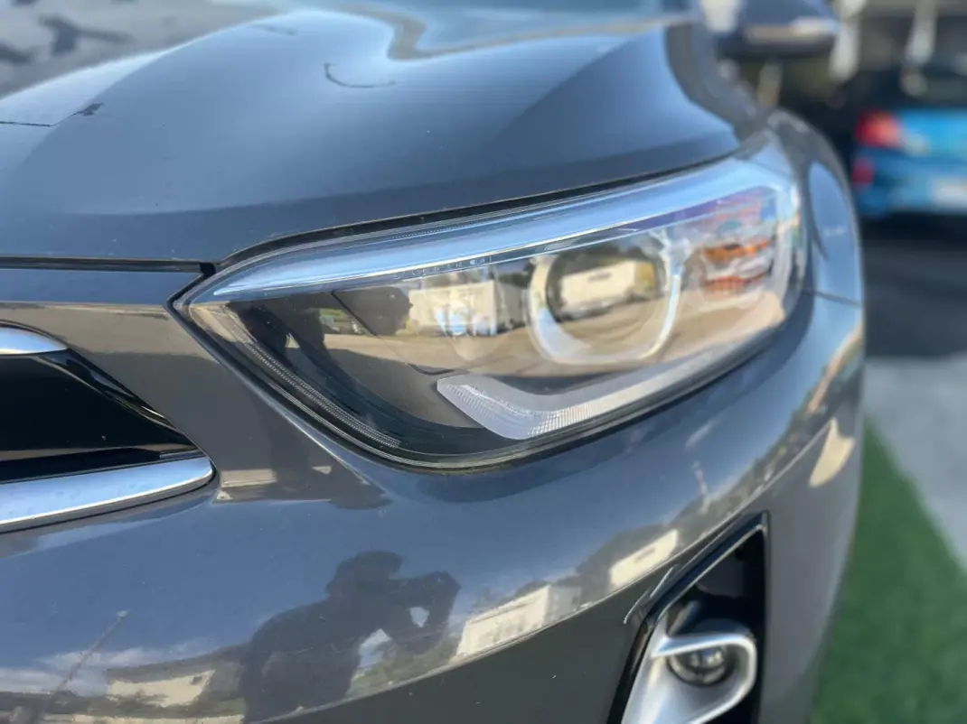Kia Stonic 2021 - 16490 EUR, 82000 km - 82000km - foto 4 de 12