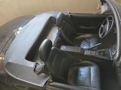Mazda MX-5 1997 - 10000 EUR, 222000 km - AUTO.MOTO.pt - 222000km - foto 11 de 11