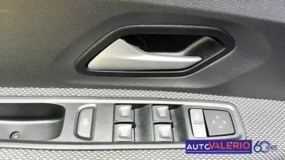 Dacia Sandero 2023 - 14950 EUR, 69650 km - 69650km - foto 11 de 32