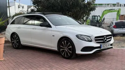 Mercedes-Benz E 300 2019 - 26990 EUR, 147000 km - AUTO.MOTO.pt - 147000km - foto 11 de 41