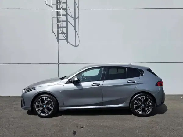 BMW 116 2025 - 29990 EUR, 14400 km - AUTO.MOTO.pt - 14400km - foto 13 de 39